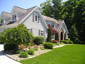 Landscapers and Lawncare Services in Menomonee Falls, WI